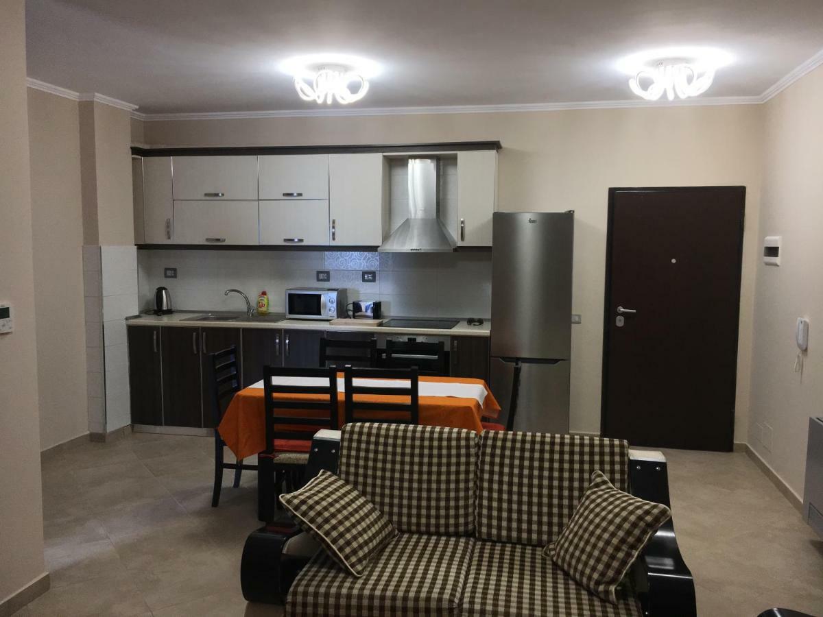 Sunny Beach Apartment Vlora Exterior foto